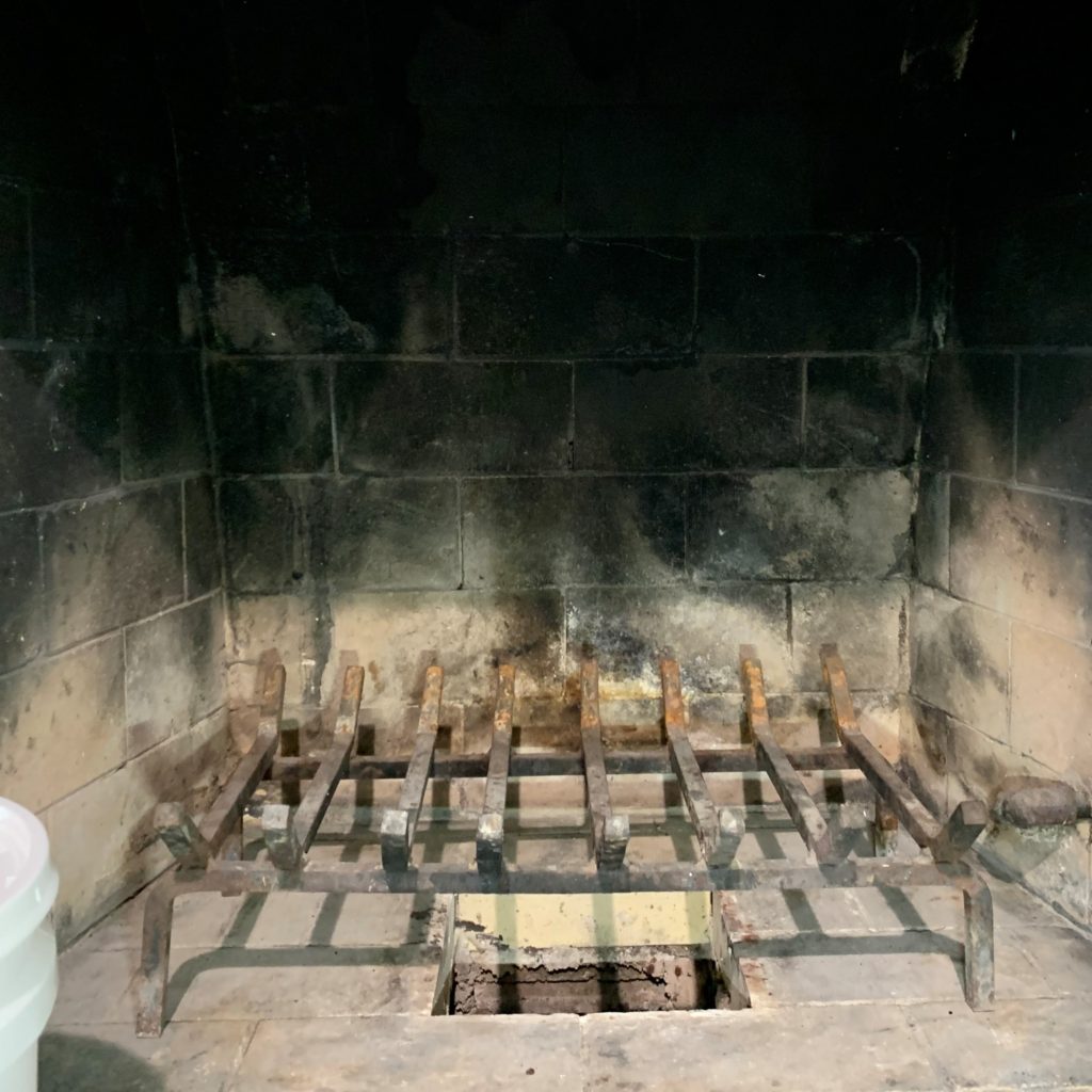 wood burning fireplace - ash cleanup